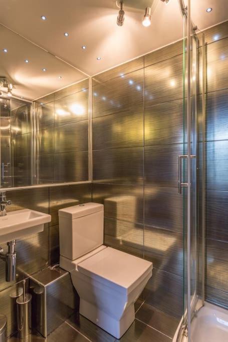 Prime Edinburgh City Centre - 4 Bed Penthouse Esterno foto