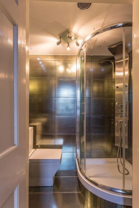 Prime Edinburgh City Centre - 4 Bed Penthouse Esterno foto