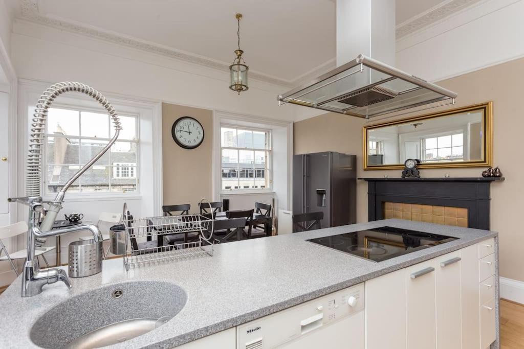 Prime Edinburgh City Centre - 4 Bed Penthouse Esterno foto
